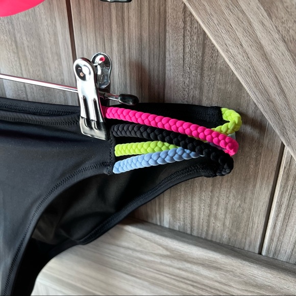NWOT Victoria’s Secret Multi-way Neon braided Bikini - INCLUDES SANITARY LINER - Picture 5 of 9